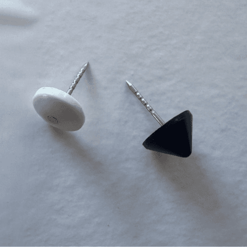 PLASTIC PIN GREY/BLACK 